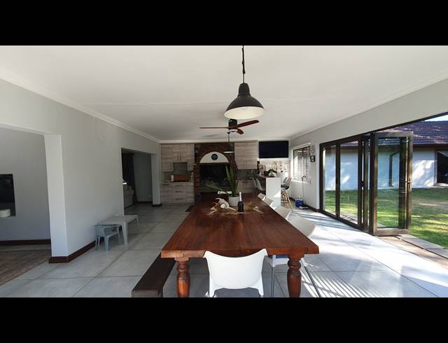 4 BEDROOM FREEHOLD FOR SALE IN BRACKENHURST